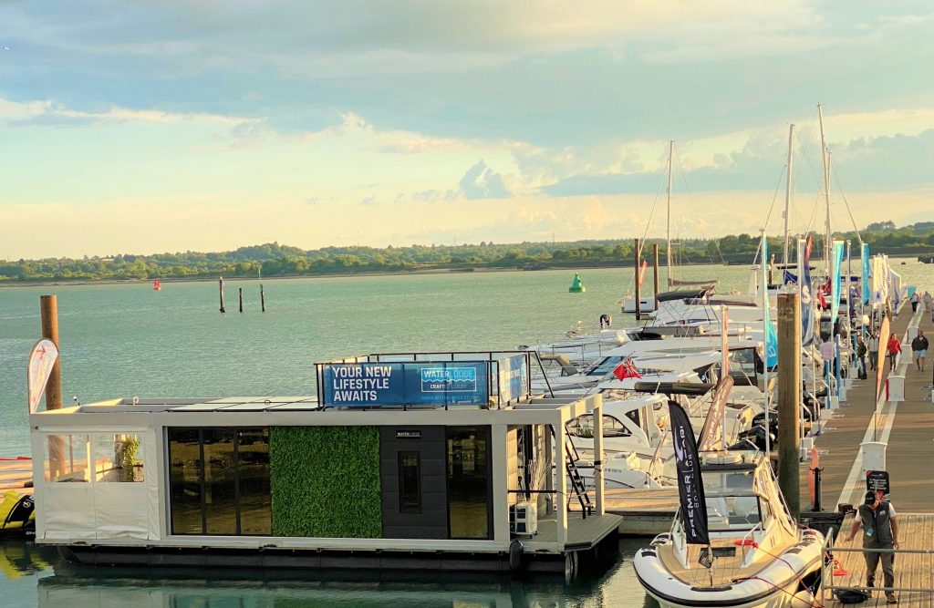 Stock & Preloved Waterlodges Waterlodge Floating Apartments