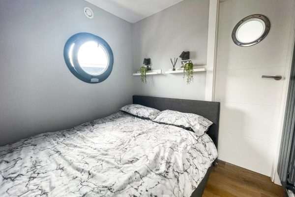 Waterlodge Oasis One Gallery Image